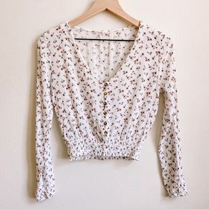 Tilly’s Sky & Sparrow Floral Crop Top